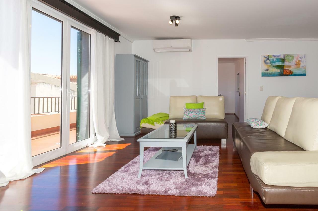 Casa Dos Avos By Rent2U, Lda Apartment Фуншал Екстериор снимка